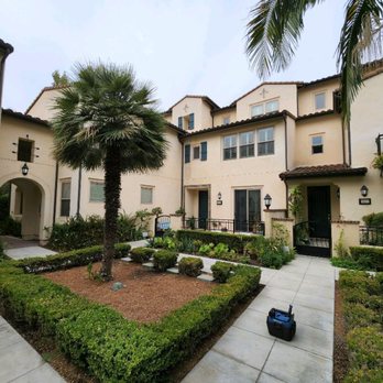 R.B.Inspections - R.B.Inspections ready to start Home Inspection on this Townhouse. - Home Inspectors Near Me - Whittier, California R.B.Inspections - R.B.Inspections ready to start Home Inspection on this Townhouse. - Home Inspectors Near Me - Whittier, California