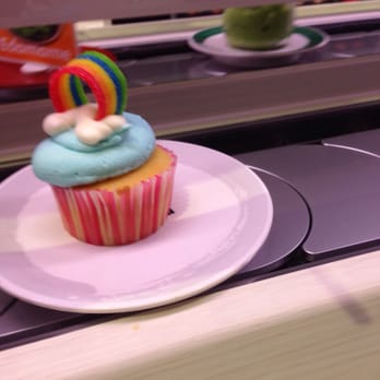 Genki Sushi - Fancy cup cake - Sushi Bars Near Me - Kaneohe, Hawaii