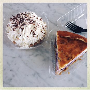 Pieous - Banana cream pie and blueberry cheesecake pie - Pizza Near Me - Austin, Texas
