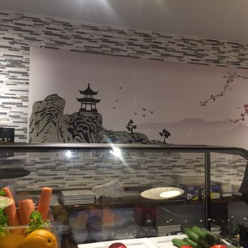 GreenGinger - Sushi Bar - Sushi Bars Near Me - Greenwood, Indiana