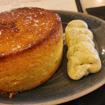 Red Rooster Overtown - Corn bread - Cocktail Bars Near Me - Miami, Florida