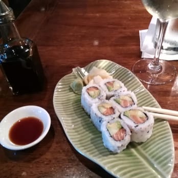 Galae Thai - Do you see sesame? I see sesame. (avocado - salmon - cucumber) - Thai Near Me - Alexandria, Virginia Galae Thai - Do you see sesame? I see sesame. (avocado - salmon - cucumber) - Thai Near Me - Alexandria, Virginia