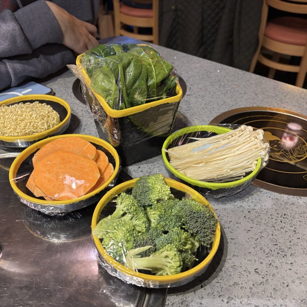 Meet Hot Pot - Cajun/Creole Near Me - Carlstadt, New Jersey Meet Hot Pot - Cajun/Creole Near Me - Carlstadt, New Jersey