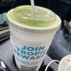 Tropical Smoothie Cafe - DETOX ISLAND GREEN- with probiotics