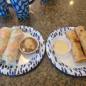 Pho 75 - Summer Rolls and Spring Rolls - Vietnamese Near Me - Rockville, Maryland