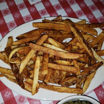 Stroud's - Fries needed to be salted out of the fryer - American Near Me - Overland Park, Kansas