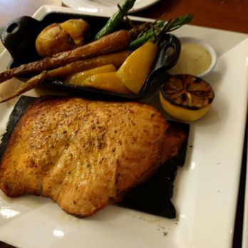 Seasons 52 - New American Near Me - Mclean, Virginia