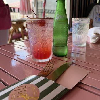 Nigel's Waterfront Restaurant - Bars Near Me - Long Beach, California