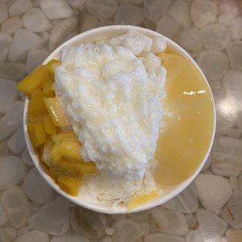 Salju Dessert - Milk shaved ice w/ mangos, mochi, & egg pudding - Desserts Near Me - Alhambra, California Salju Dessert - Milk shaved ice w/ mangos, mochi, & egg pudding - Desserts Near Me - Alhambra, California