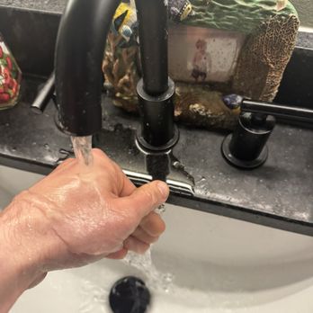 Max & Co. - Water splashing onto my bathroom counter just from holding my hands underneath the faucet to wash my hands - Accessories Near Me - Chatswood, NSW