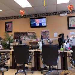City Nails - Inside the nail saloon
