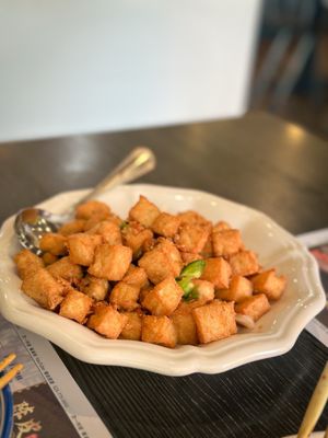 Tam's Noodle House by null