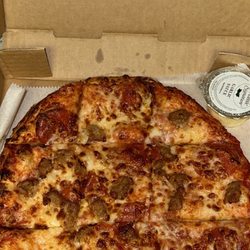 Saetaliano's Pizza & Pasta - Pep & Sausage