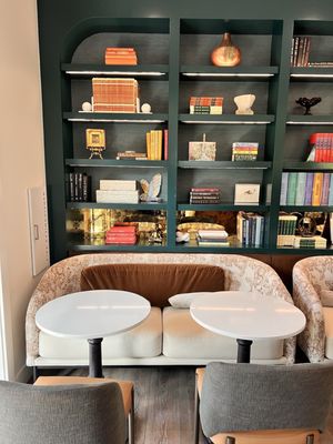SENZA Hotel by null