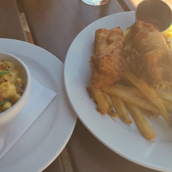 10 Barrel Brewing - I had already eaten one of the fish... so delicious. Good quality ingredients. Not a fan of the spicy coleslaw. - Breweries Near Me - Boise, Idaho