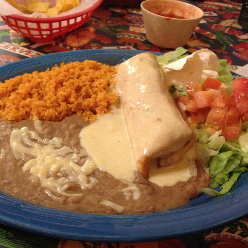 La Fiesta Mexican Restaurant - Chicken chimichangas were nice. - Mexican Near Me - Demopolis, Alabama La Fiesta Mexican Restaurant - Chicken chimichangas were nice. - Mexican Near Me - Demopolis, Alabama