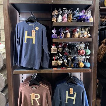 Harry Potter Shop - Toy Stores Near Me - Chicago, Illinois
