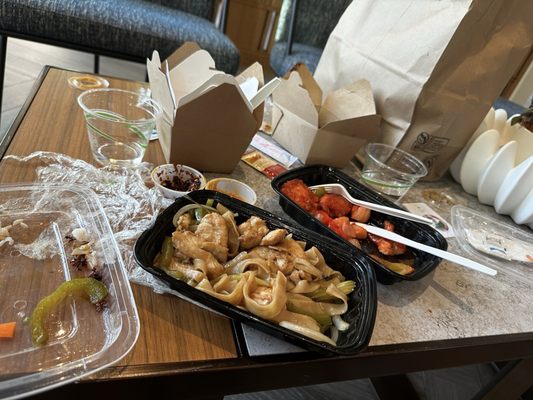 J. Wong's Thai & Chinese Bistro by null