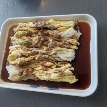 Mr. Champion - Pork rice noodle add egg - Cantonese Near Me - Arcadia, California