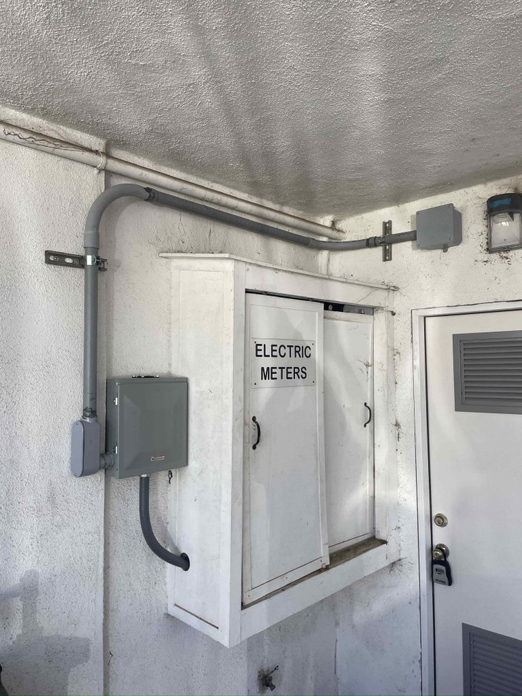 Slide of Blackwood Electric