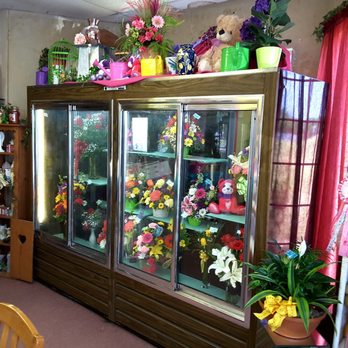 Petal Palace - Nice bouquet  selection. - Florists Near Me - San Antonio, Texas