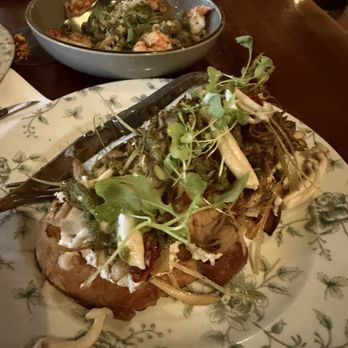 Amber Ox Public House - Mushroom toast at Amber Ox. - American Near Me - Williamsburg, Virginia
