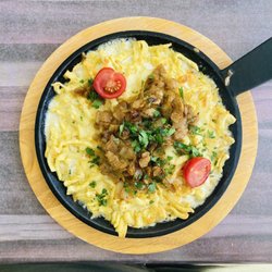 Landolin - Käsespätzle mit Zwiebeln