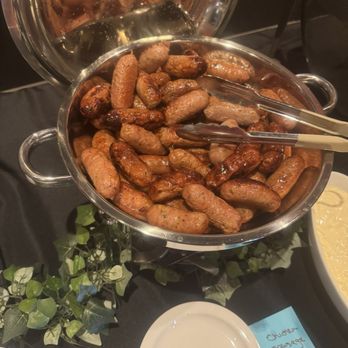 Che'yla's Southern Cuisine - Sausage - Soul Food Near Me - Fairfield, California Che'yla's Southern Cuisine - Sausage - Soul Food Near Me - Fairfield, California