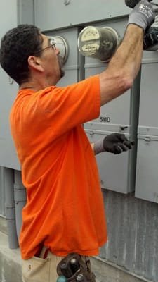 PHASE III ELECTRIC Logo