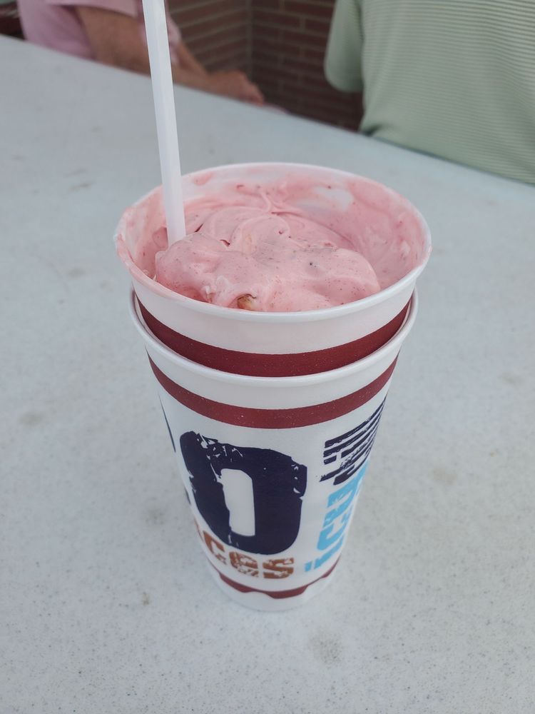 TIGER DRIVEIN Updated 2024 610 SE Kent St, Greenfield, Iowa