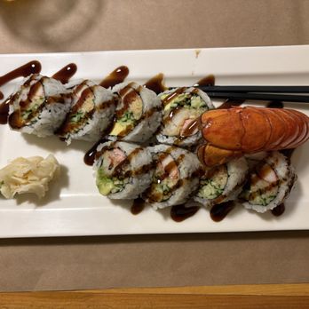 Sushi Run - Lobster Roll - Sushi Bars Near Me - Toronto, Ontario Sushi Run - Lobster Roll - Sushi Bars Near Me - Toronto, Ontario