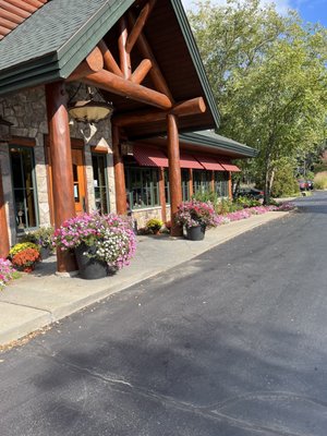 Big Bear Lodge by null