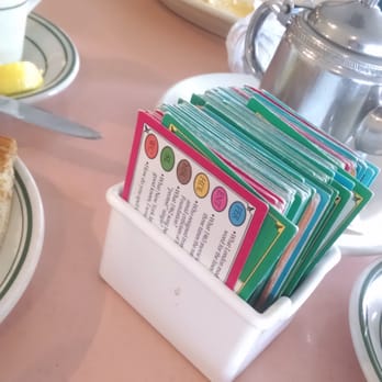 Flo-Anna's Diner - Plus, Pictionary! - Diners Near Me - Shoreline, Washington