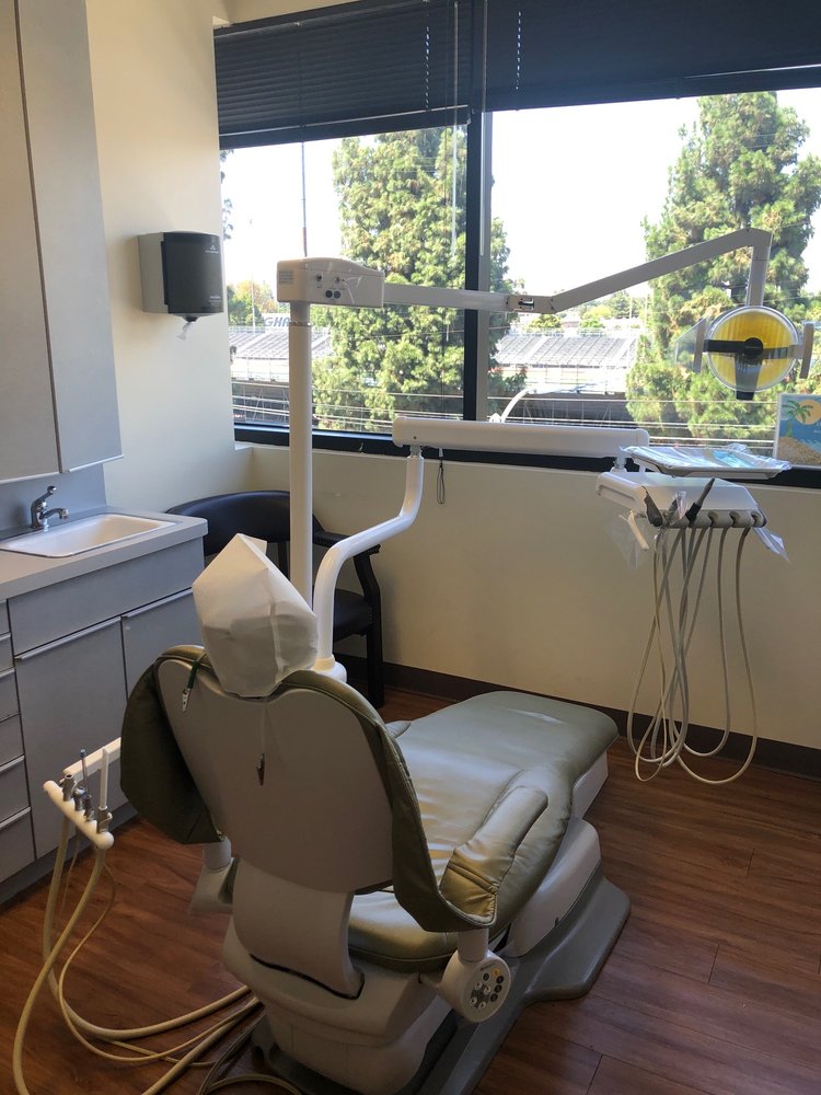 BALBOA VICTORY DENTAL OFFICE 41 Photos & 107 Reviews 6345 Balboa