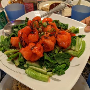 Dew Drop Inn - Shrimp in Tomato Sauce - Chinese Near Me - Honolulu, Hawaii Dew Drop Inn - Shrimp in Tomato Sauce - Chinese Near Me - Honolulu, Hawaii