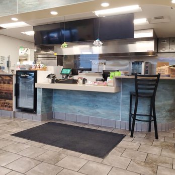 The Squeeze Inn - the counter and counter area - New American Near Me - Penn Valley, California The Squeeze Inn - the counter and counter area - New American Near Me - Penn Valley, California