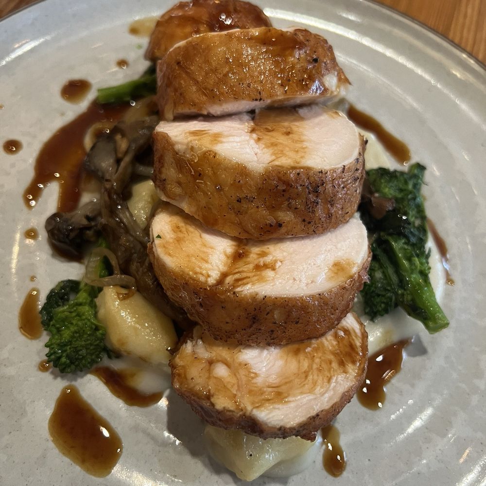 Meadowsweet - Roast chicken - New American Near Me - Brooklyn, New York