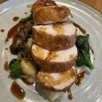 Meadowsweet - Roast chicken - New American Near Me - Brooklyn, New York