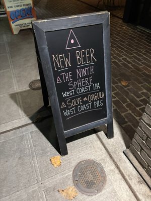 Holy Mountain Phinney Ridge Taproom by null