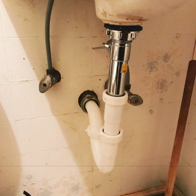 Jones Plumbing Services Logo