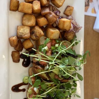 Pur & Simple - Avocado toast - Breakfast & Brunch Near Me - Oakville, Ontario Pur & Simple - Avocado toast - Breakfast & Brunch Near Me - Oakville, Ontario