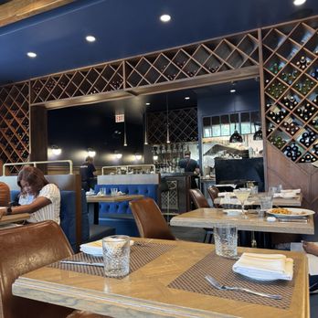 Ascione Bistro - Bar and kitchen. - Italian Near Me - Chicago, Illinois Ascione Bistro - Bar and kitchen. - Italian Near Me - Chicago, Illinois