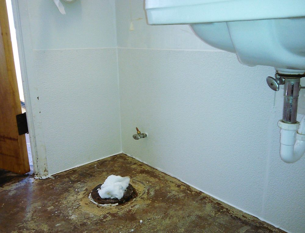 Slide of Lil John Handyman Service