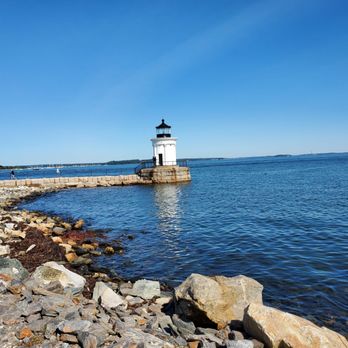 Bug Light Park - lighthouse - Parks Near Me Bug Light Park - lighthouse - Parks Near Me