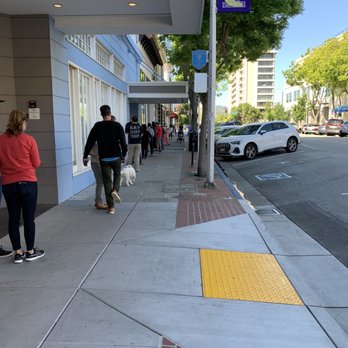 Backhaus - One line for both pick up and online purchase. - Bakeries Near Me - San Mateo, California Backhaus - One line for both pick up and online purchase. - Bakeries Near Me - San Mateo, California