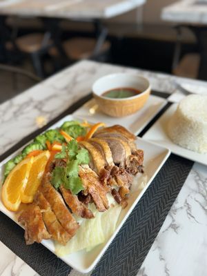 Thai Diva Cuisine by null