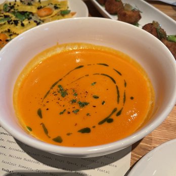 Prato - Oak roasted tomato and pepper soup - Pizza Near Me - Winter Park, Florida Prato - Oak roasted tomato and pepper soup - Pizza Near Me - Winter Park, Florida