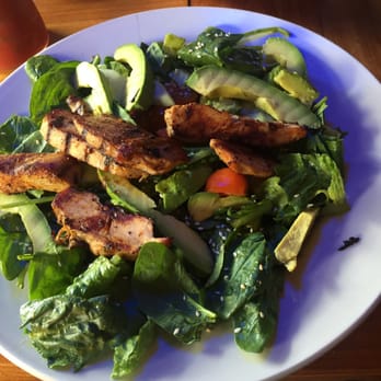 La Carreta - Avocado Salad with chicken - Mexican Near Me - Hammond, Louisiana