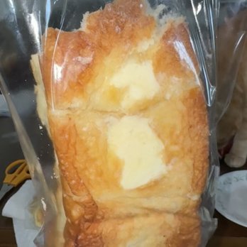 Tous Les Jours - Never seen the "cream" overfilled like this. Way too much. - Bakeries Near Me - Northridge, California Tous Les Jours - Never seen the "cream" overfilled like this. Way too much. - Bakeries Near Me - Northridge, California