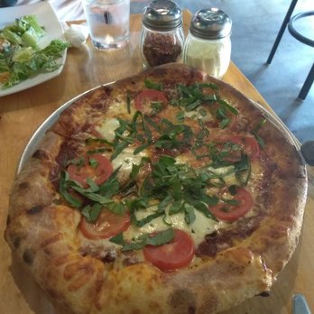 South Perry Pizza - Excellent Margharita - Pizza Near Me - Spokane, Washington South Perry Pizza - Excellent Margharita - Pizza Near Me - Spokane, Washington